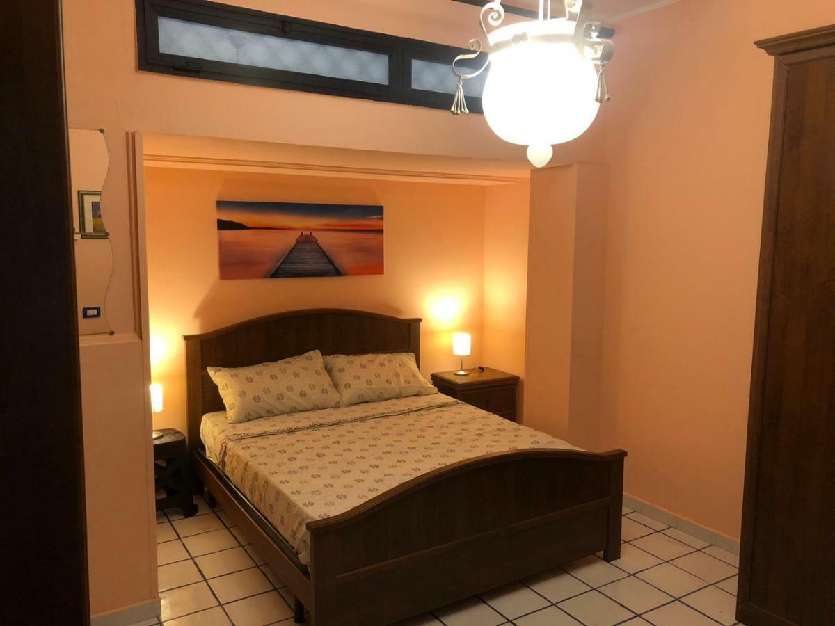אסראלה Chloe'S Apartment מראה חיצוני תמונה