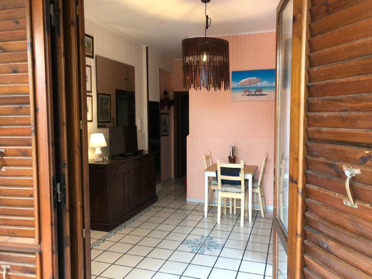 אסראלה Chloe'S Apartment מראה חיצוני תמונה